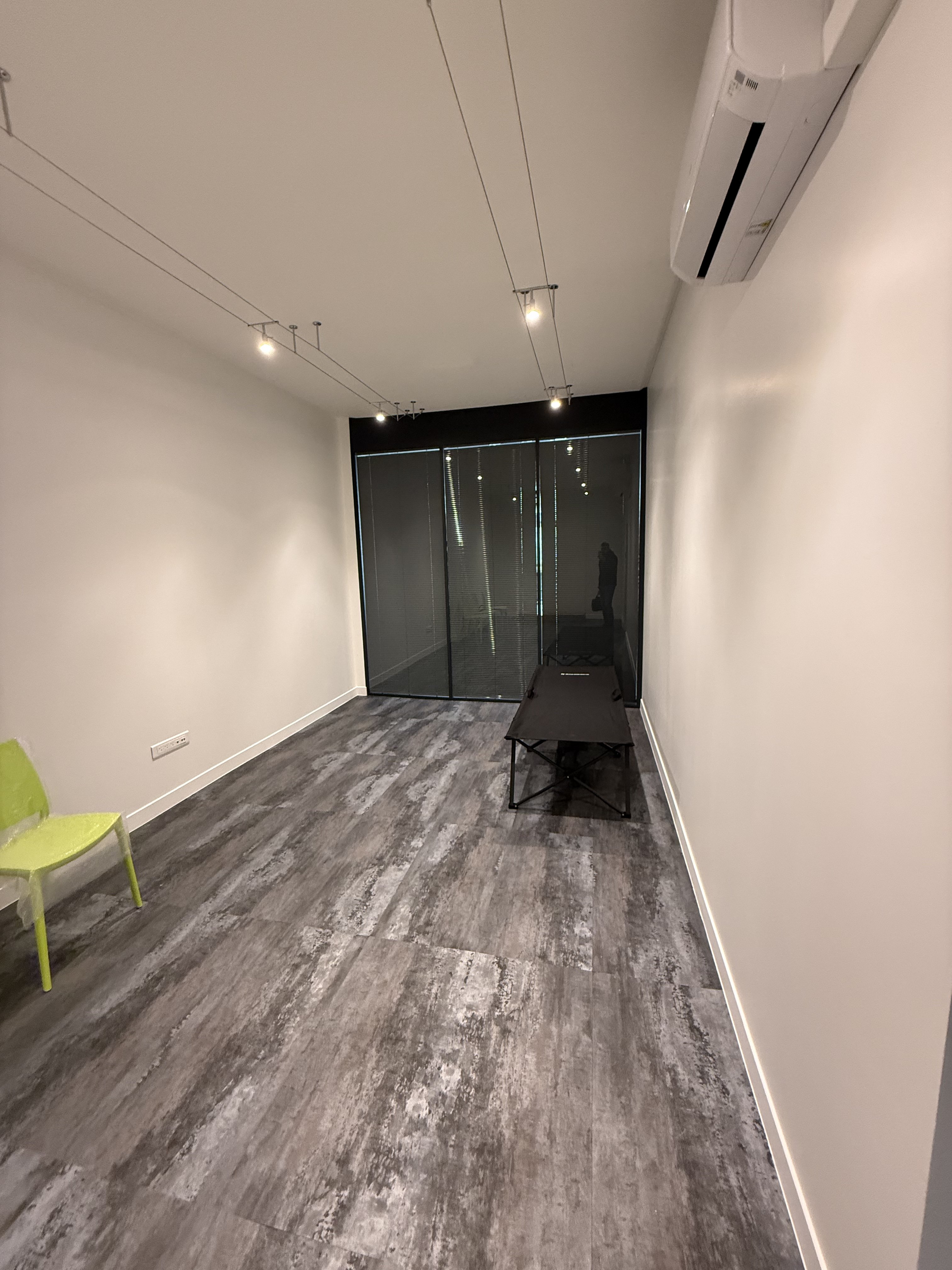 Aménagement d'agence professionnelle à Nantes - espace de travail