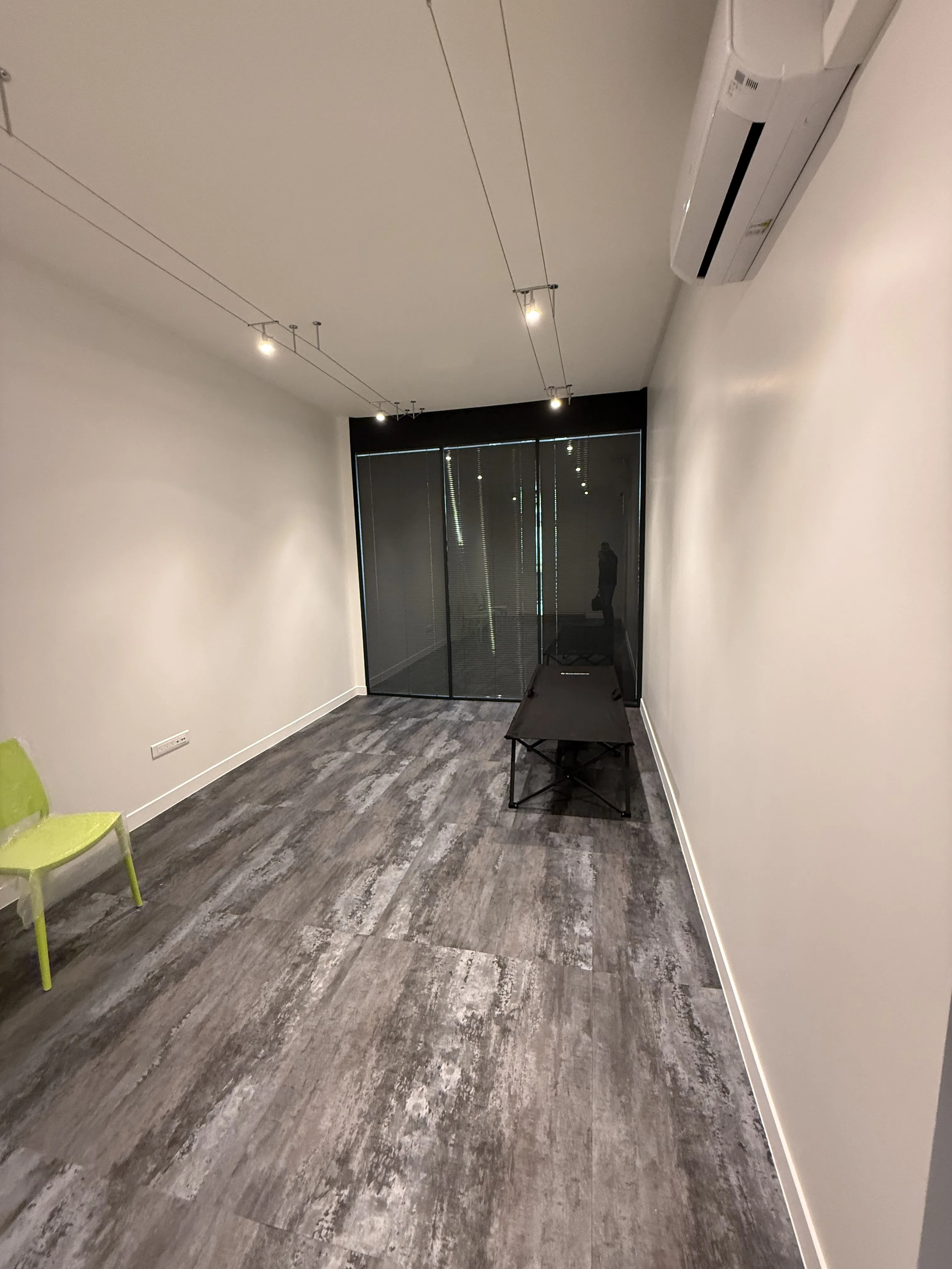 Aménagement d'agence professionnelle à Nantes - espace de travail